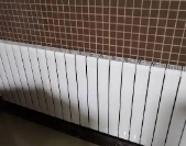 明装暖气片的使用注意事项